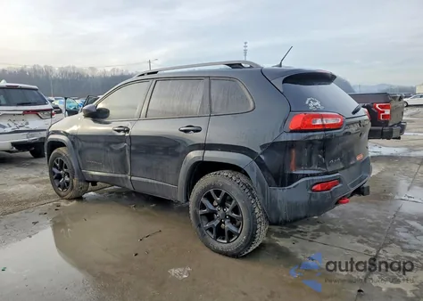 2016 Jeep Cherokee Trailhawk z USA, uszkodzony, nr VIN 1C4PJMBS5GW285366